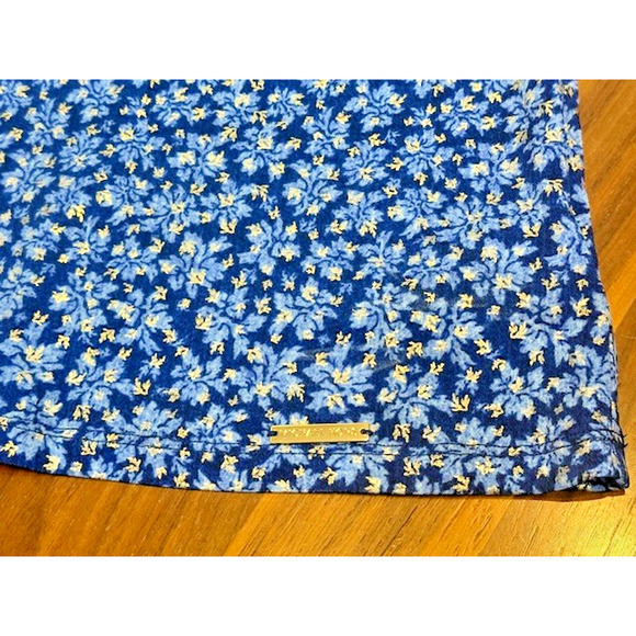 Michael Kors Blue & Gold Zipper Mock Neck Keyhole Flowered Shirt Womens Sz Large - Picture 9 of 11